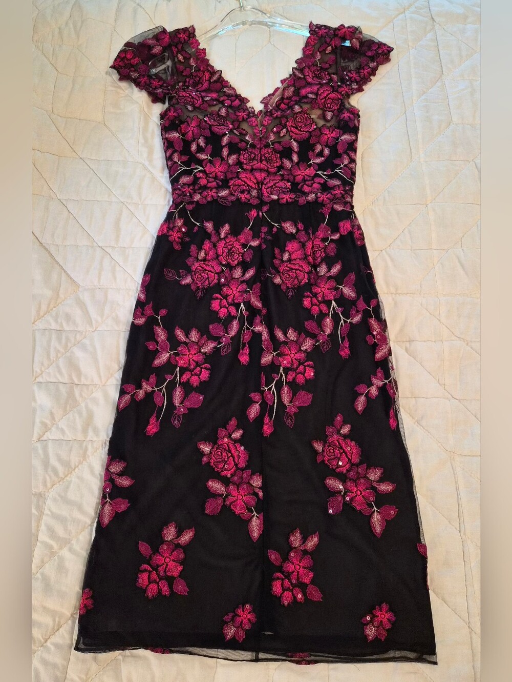 Marchesa Notte Floral Embroidered Cocktail Dress- Size 0 - Picture 4 of 13